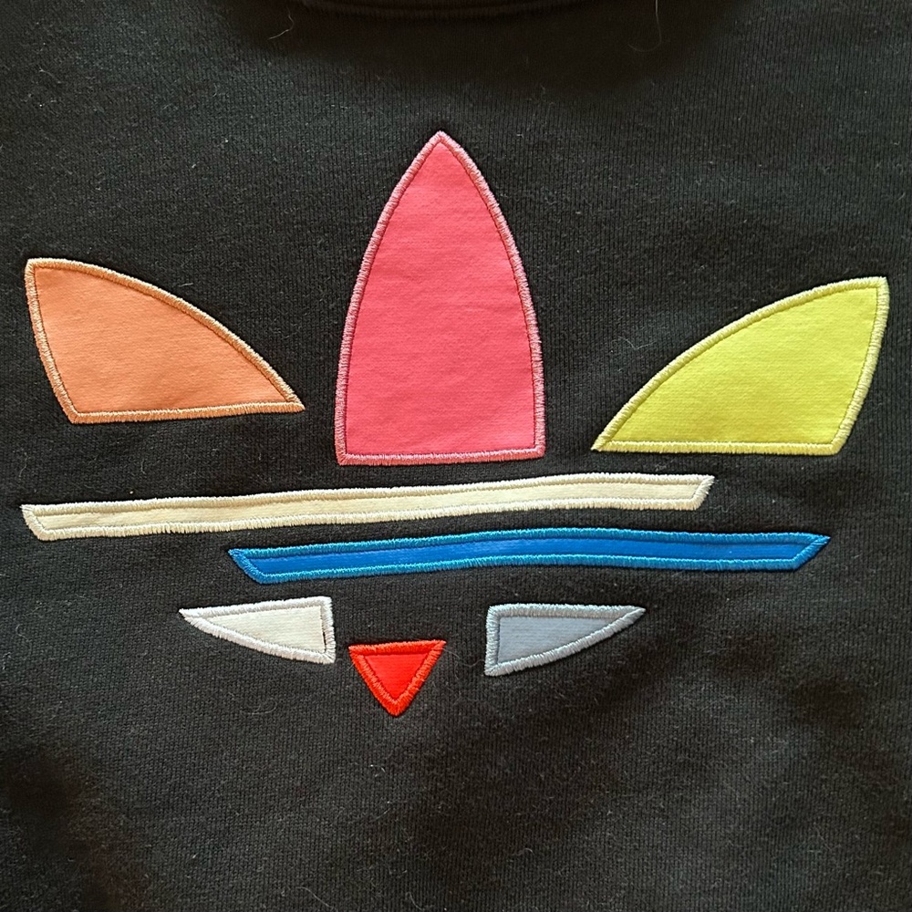 adidas Black Cropped Sweatshirt and Leggings Set with Pastel Logo - Picture 9 of 13